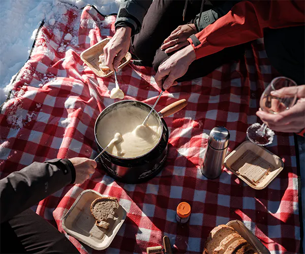 Fondue-Rucksack auf dem Niederhorn inkl. Bahnfahrt ab Beatenbucht
