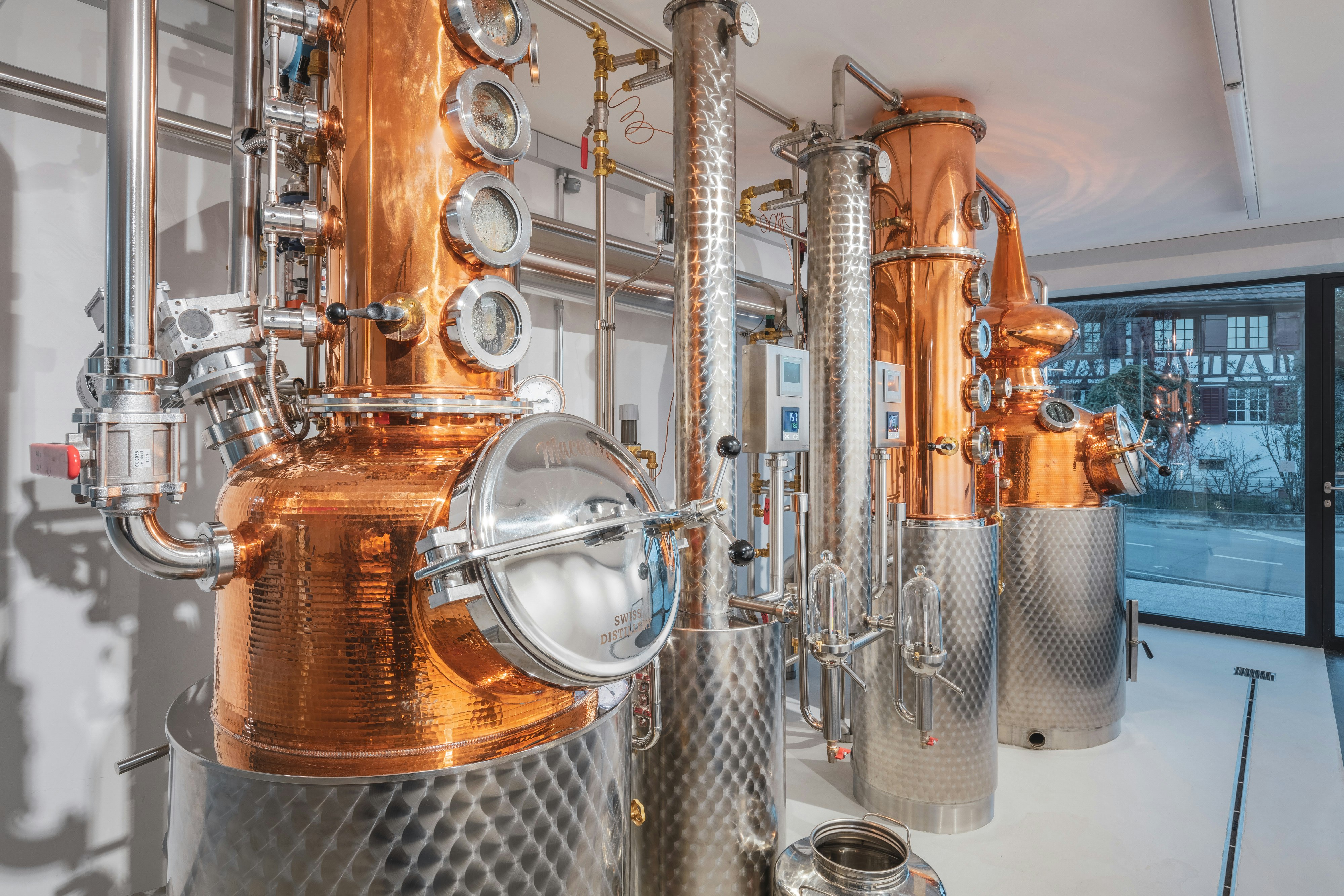 Guided tour of the Macardo Swiss Distillery