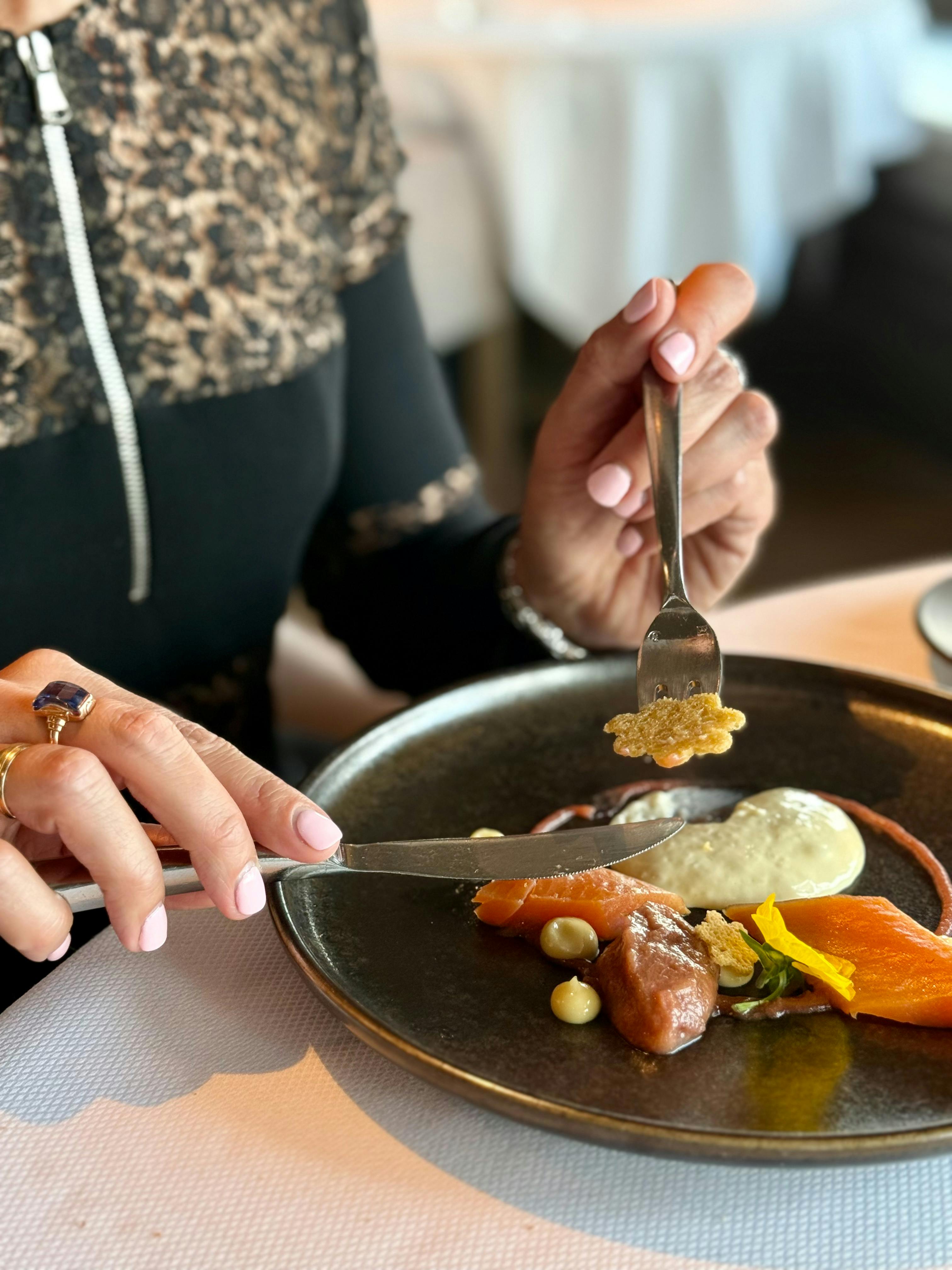 Discovery Dinner - a 7-course menu