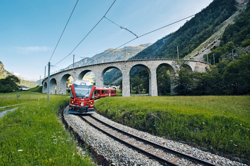 Bernina Express Classic<br>3 days / 2 nights<br>from EUR 1290 for 2 persons