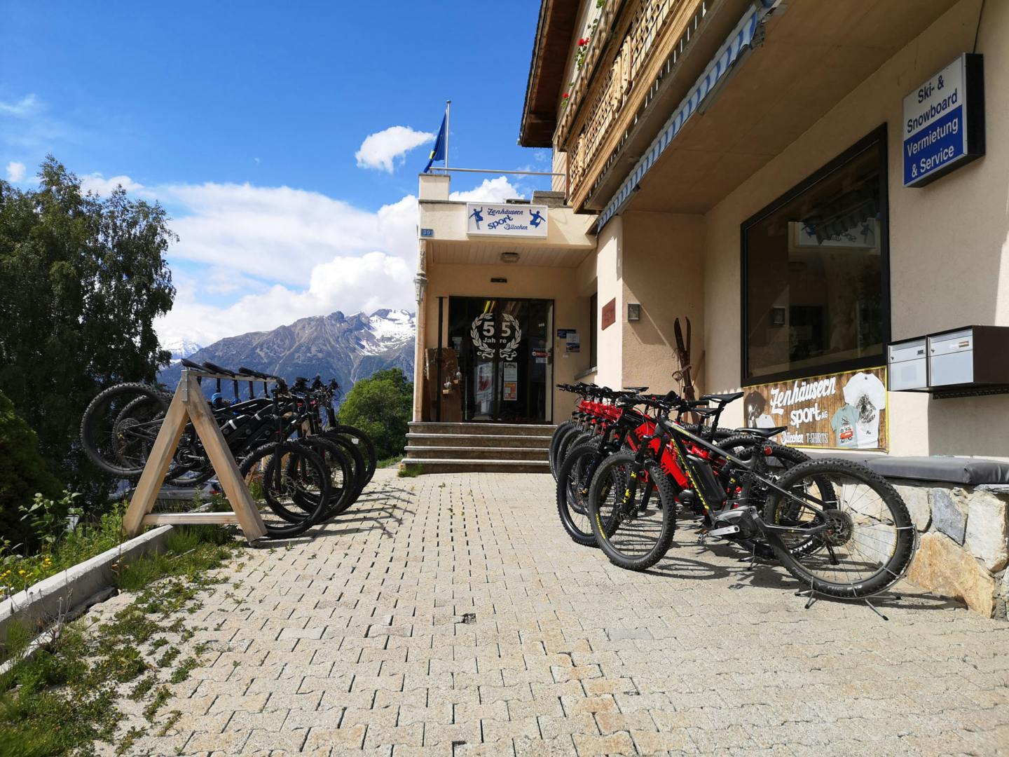 E-bikes for hire