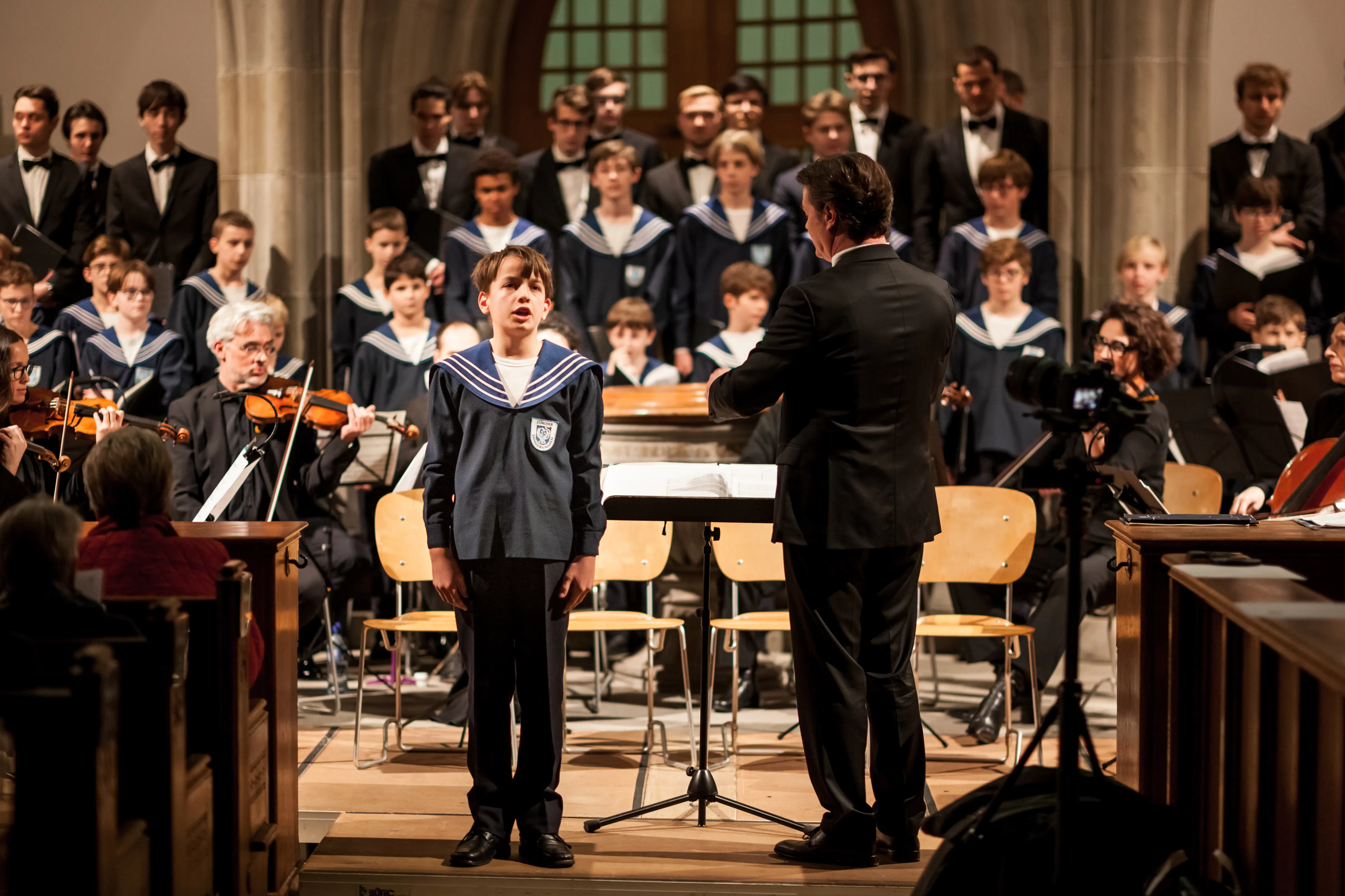 EXTRAKONZERT AM SONNTAG – Kirche Fraumünster Zürich 