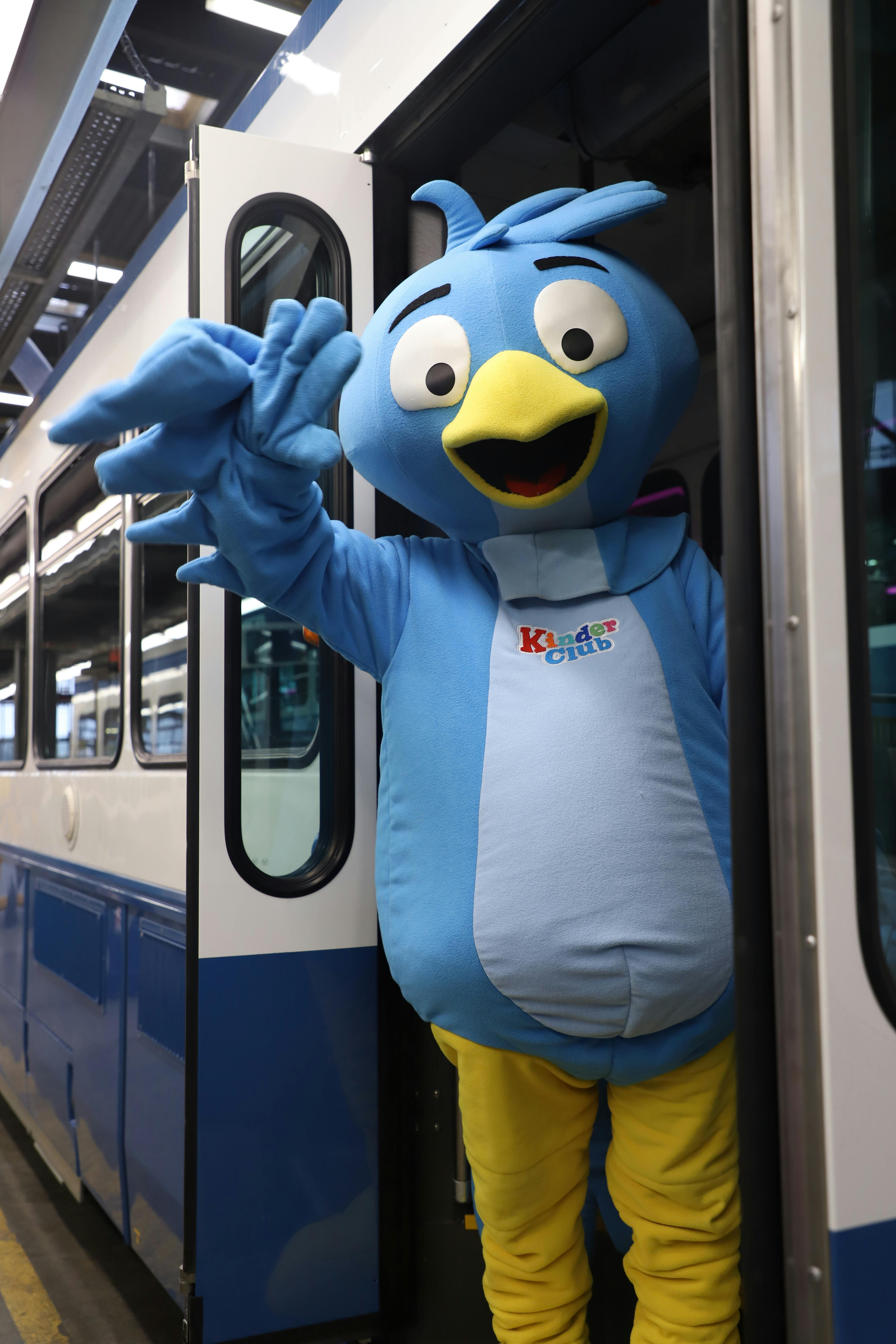 Read-aloud tram, stories for children