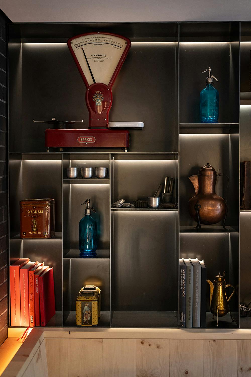 SILVESTER IM FÖ E FLAMMA DAL BARUN