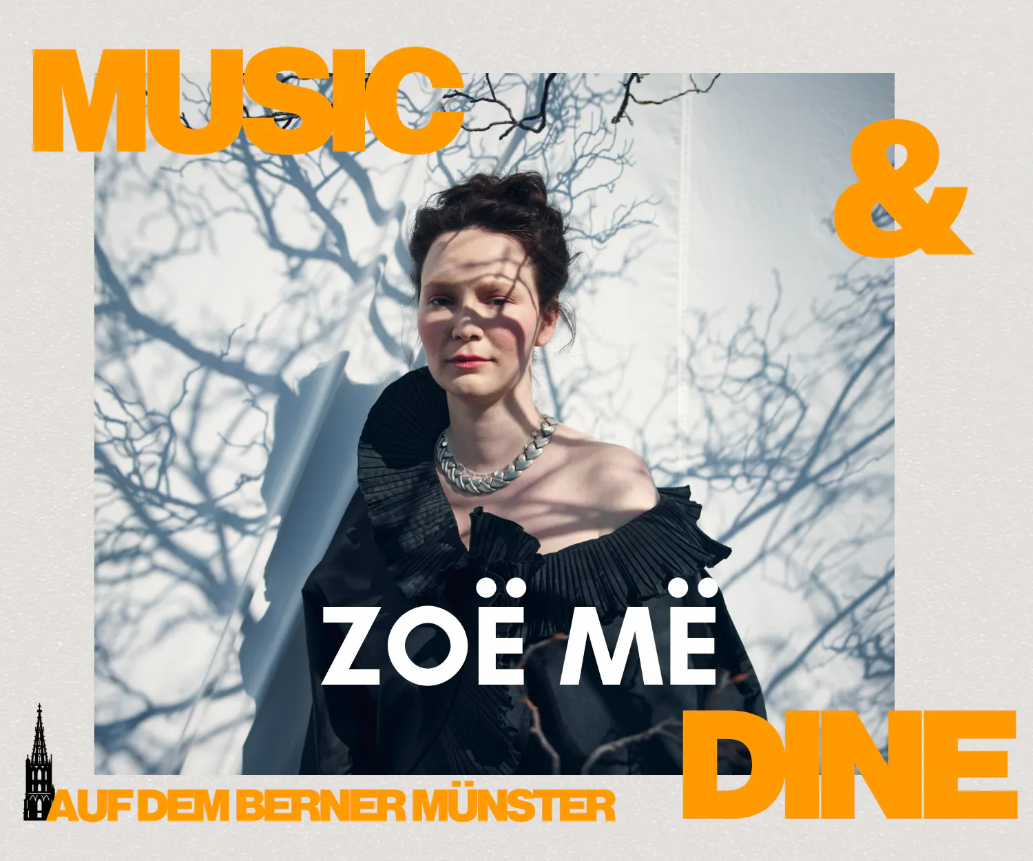 Music&Dine auf dem Berner Münster mit Zoë Më (Solo) 