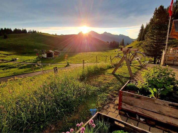 1. August 26 - Grillbuffet mit Extra-Talfahrt 