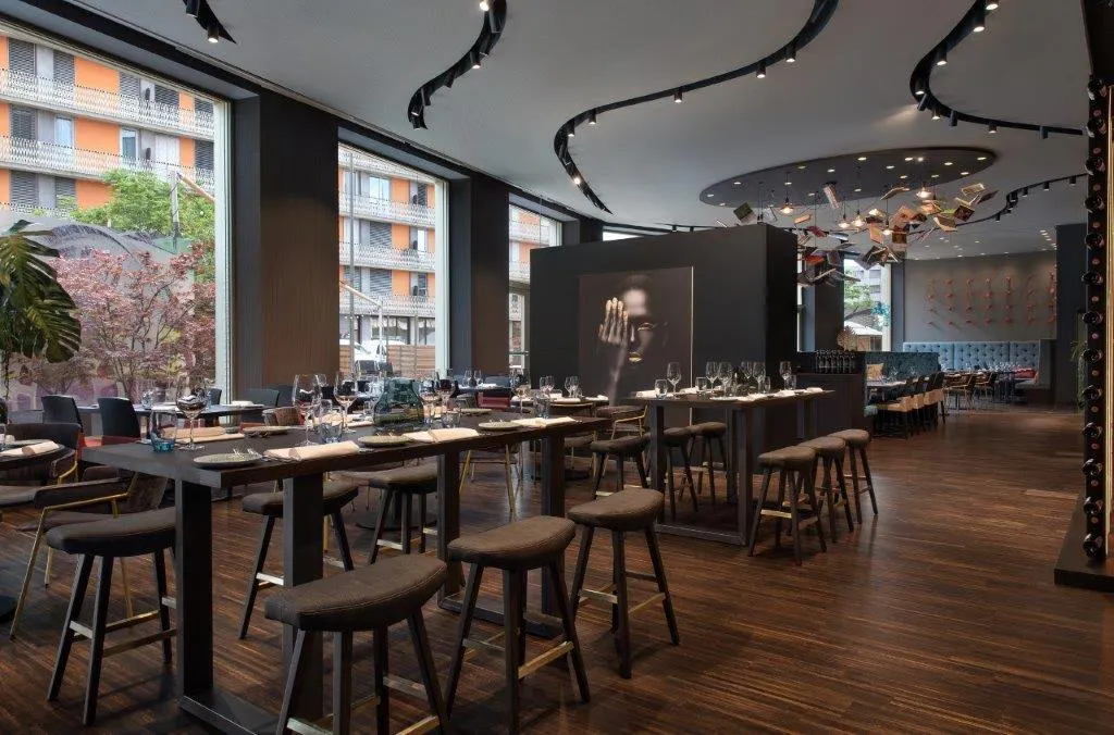 Dining Moments at Equinox Restaurant