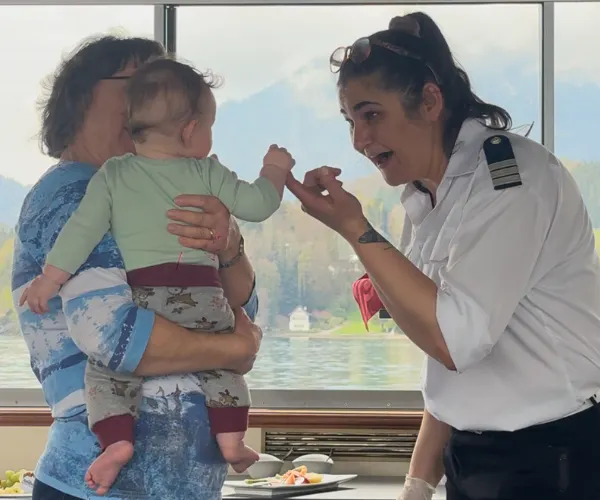 Muttertag auf dem Zmorgeschiff