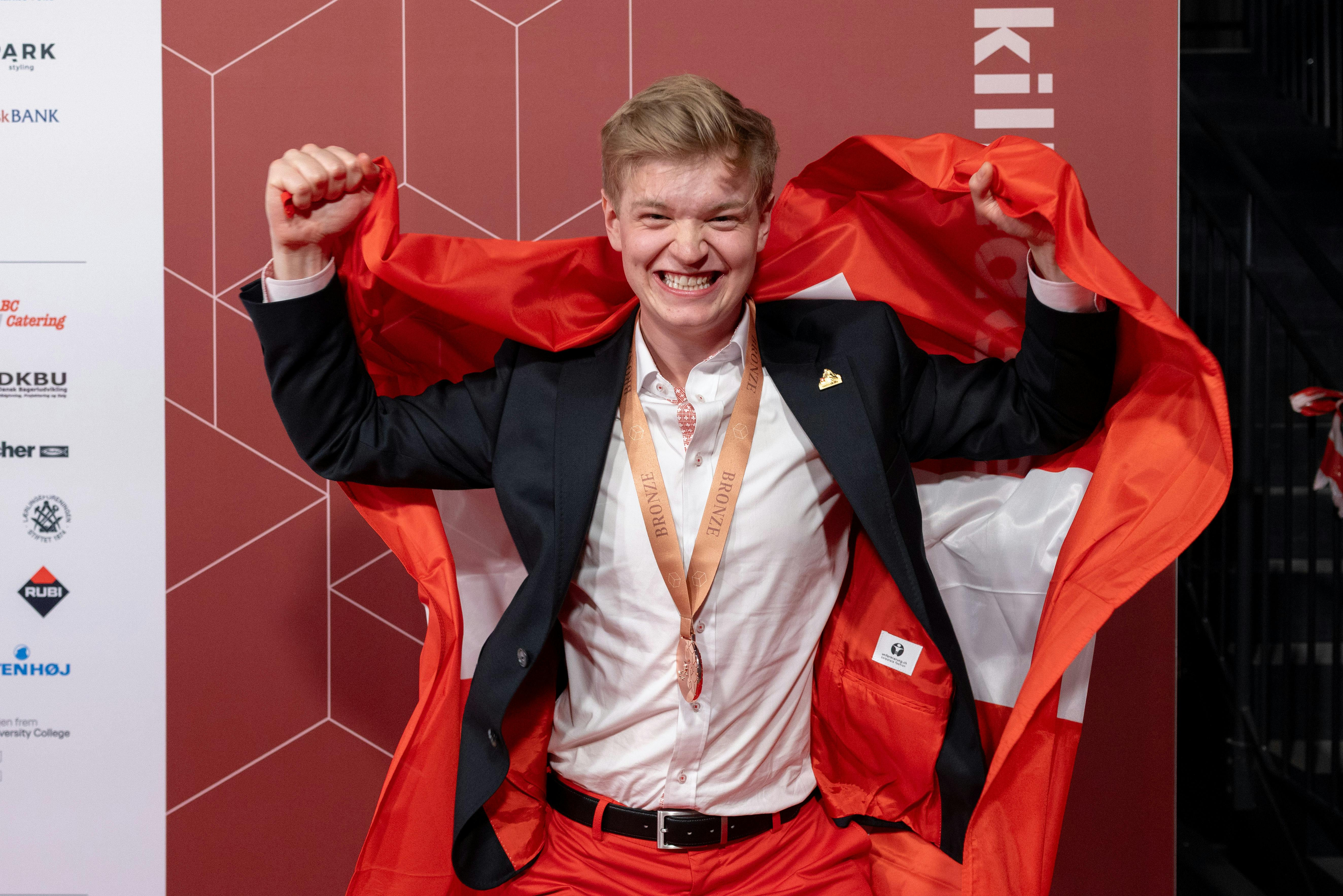 Pop Up Ässtisch Vol.3