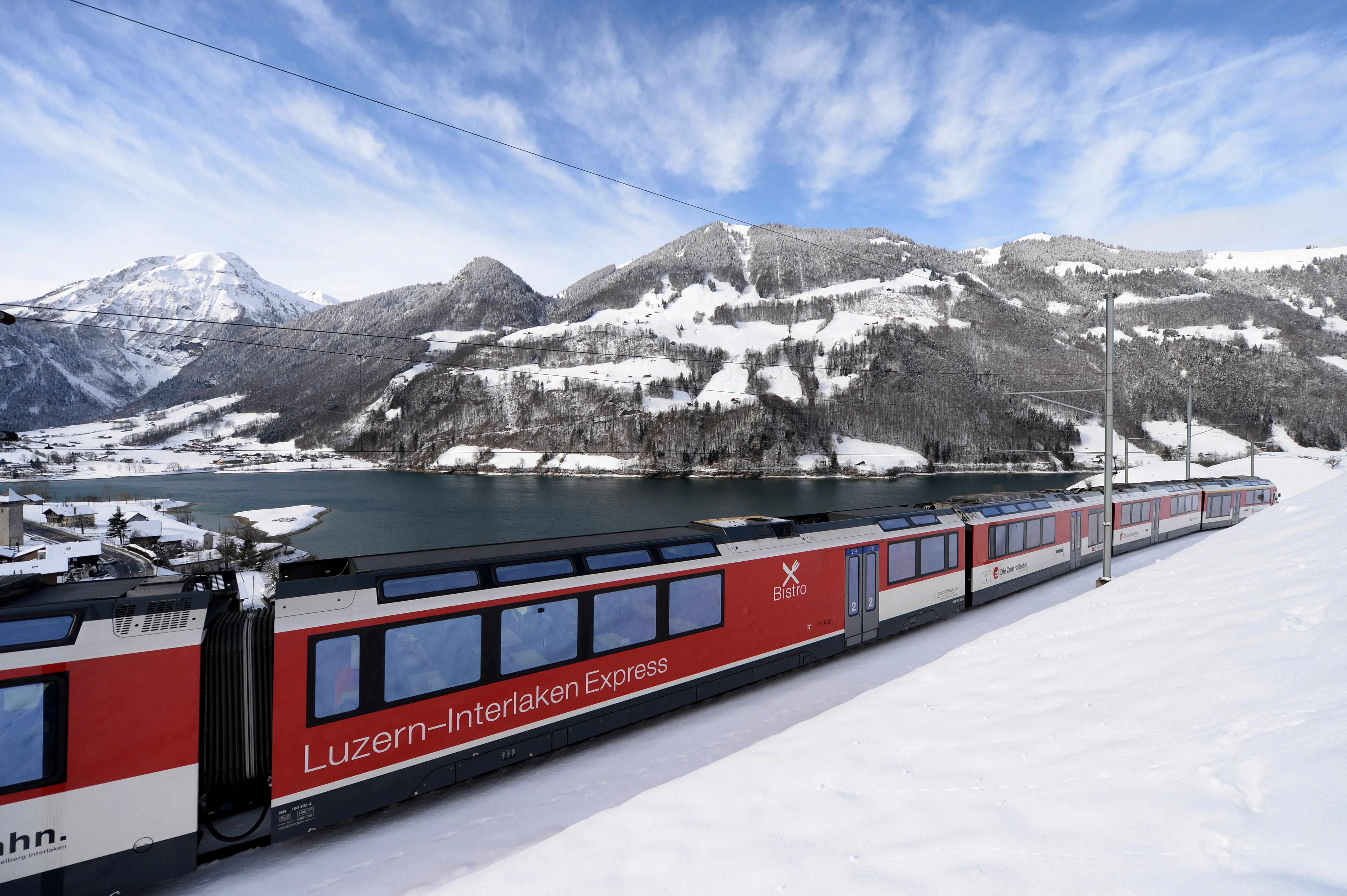 Train ticket between the Lucerne - Interlaken Express (or vice versa) with seat reservation
