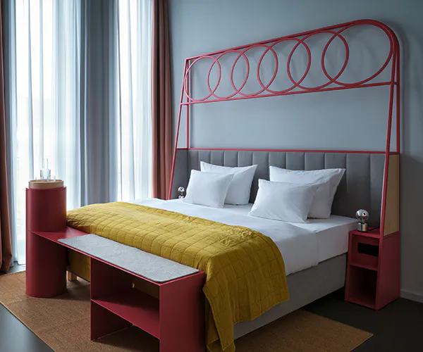Stay at the NOXX – Your FEEL. GOOD. HOTEL.
