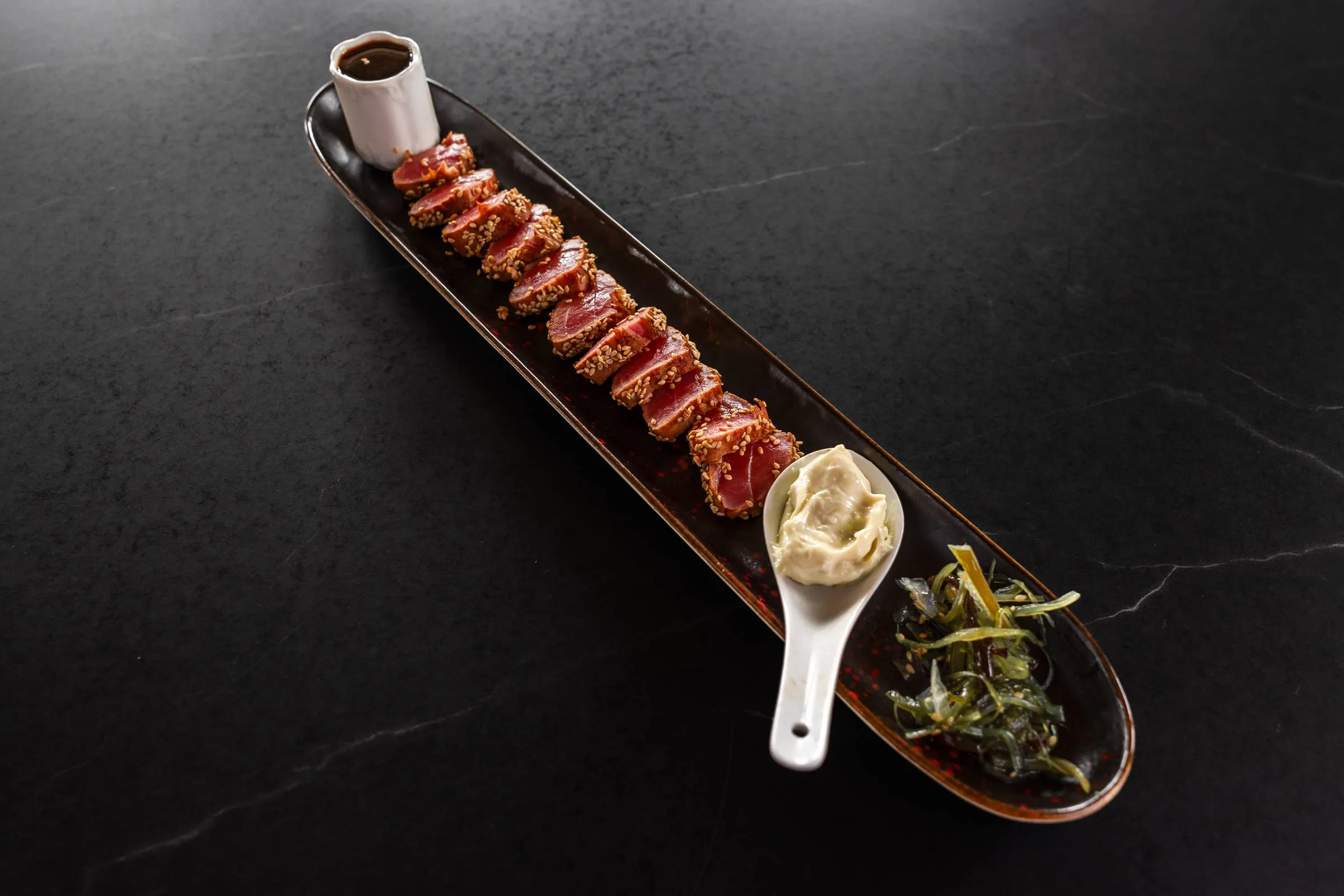 Tapas für 2 Personen mit einer Flasche Wein